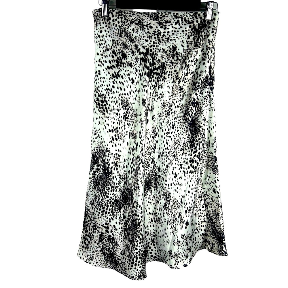 Entry Glamorous Silk/Satin Inspired Luxury Pencil Skirt Women's Size Small
